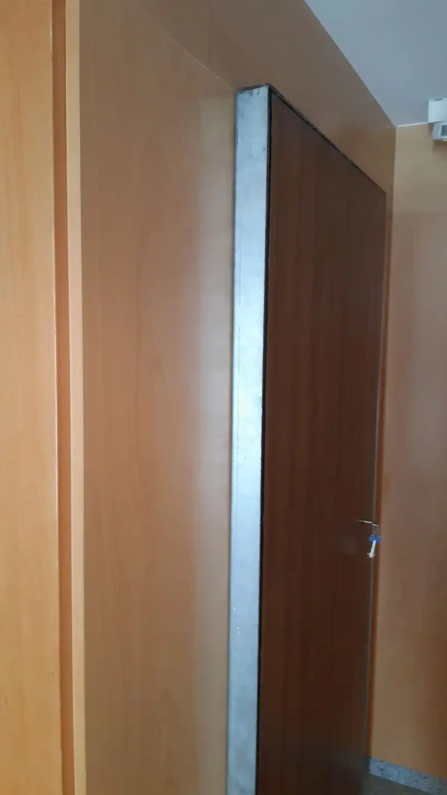 IMG 20190719 WA0016 - Puertas Antiokupa 88cm x 205cm